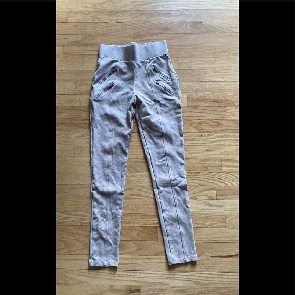 ASHLEY WOMENS LEGGING SIZE M NWT